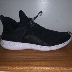 Jordan Fly 89